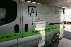 Atrium Ingatlan autódekor matrica