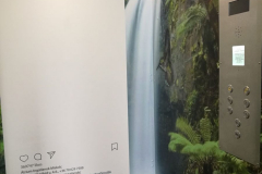 Atrium Ingatlan lift dekoráció
